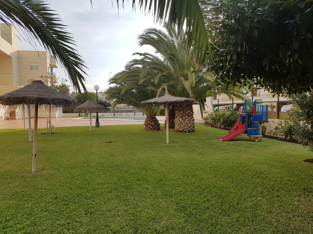 Alondras Playa Denia公寓 外观 照片
