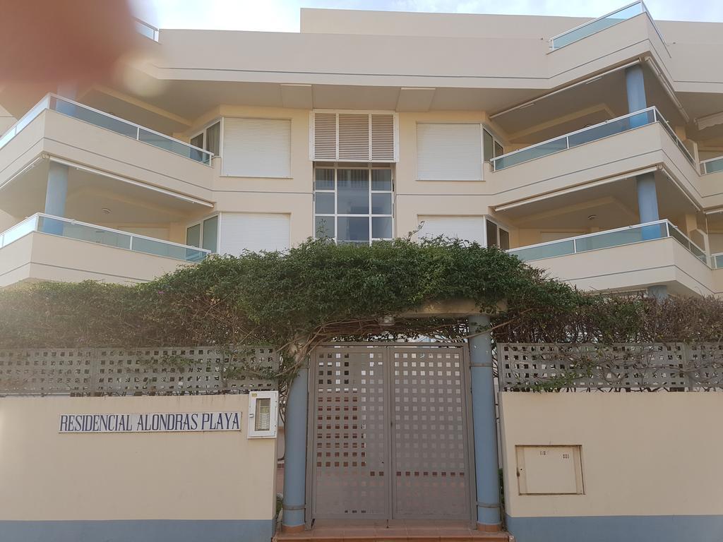 Alondras Playa Denia公寓 外观 照片
